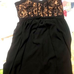 3 dresses , excellent condition, 2 forever 21 and 1 wow couture